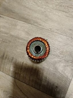 Rotor Jawa pérák 6V 45 w