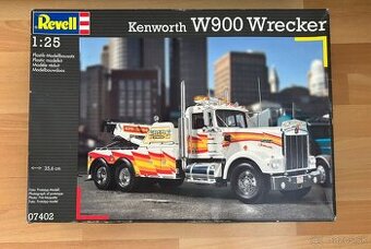 Revell Kenworth W900 Wrecker