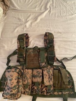 Taktická airsoft vesta