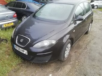 Rozpredám seat altea 1,9 tdi 77kw BXE