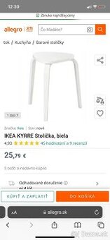 Biele drevené taburetky