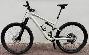 Celoodpružený karbónový bicykel Specialized EPIC 8 Pro XL