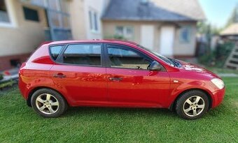 Predám Kia Ceed 1.6 CRDi (66 kW)