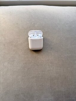 AirPods 2
