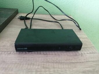 skrinka  sencor na tv.