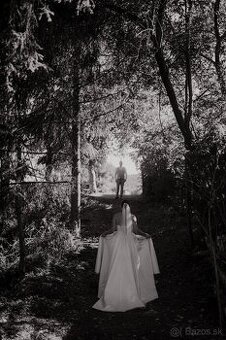 Saténové svadobné šaty