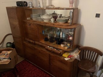 Starý nábytok - starožitnosti