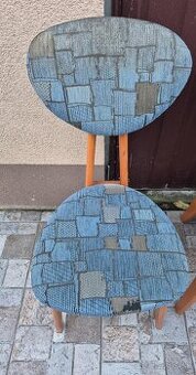 Jedálenské stoličky