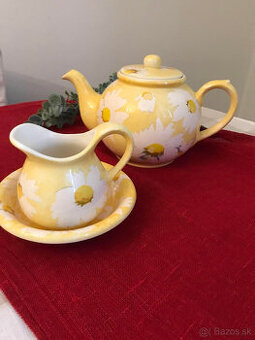 keramika - žltý čajnik , tanierik, mliecnik