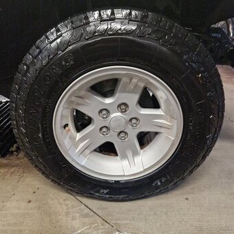 Kolesa 225/75 r15, 5x114,3