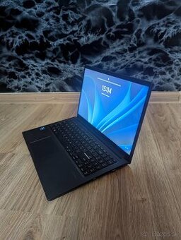 ASUS Vivobook 15