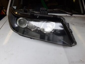 Honda Accord pravy svetlomet