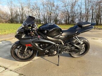 Suzuki GSX-R 600 K7 - PO SERVISE