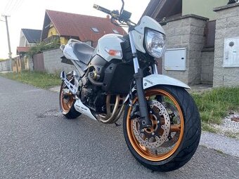 Suzuki GSR 600 ABS