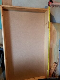 Šuflík pod posteľ z masívu