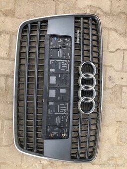 AUDI Q7 - Maska (05-09) S-LINE