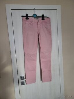 Bledoruzove rifle Guess velkost 27