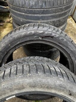 Predám 2ks zimne pneu Pirelli sottozero 3 255/45 r19