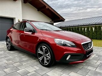 Volvo V40 Cross Country T4 automat 135kw