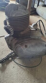 Motor Jawa 250 353