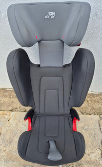 PREDANÉ:  BRITAX  RÖMER (90-150 cm)