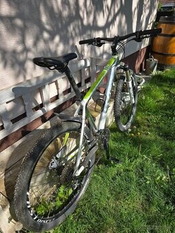 Horský bicykel Cube LTD 2011 Race (26 kolesa)