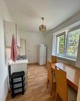 TEHLA 2IZB S BALKÓNOM TOP LOKALITA PODHRADOVÁ