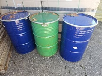 200 l plechové sudy z potravín 3 ks