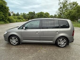 Predam Volkswagen Touran 2.0 TDI, 6 st. automat
