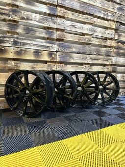 Volkswagen T5, T6, BMW řady 1, 3, 5 - ALU disky zn. AEZ 5x12