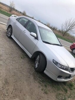 Honda Accord na súčiastky