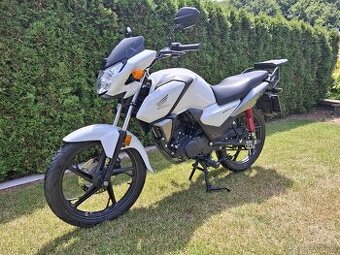 Honda cb125 f