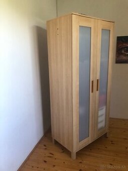skrina ikea
