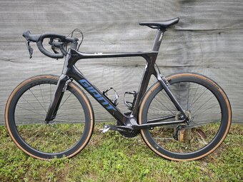 Giant Propel Advanced 2 full Carbon "L"