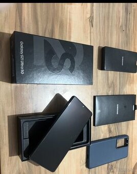 Predám Samsung Galaxy S21 Ultra 12GB Rám 256GB Čierny