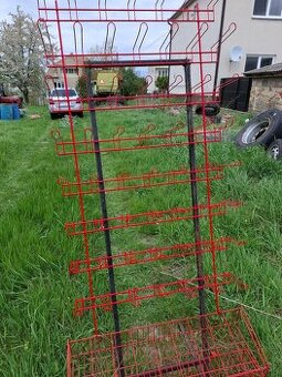 Regale na rôzne veci