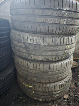 205/60R16
