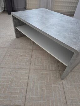 Predám konferenčný stolík