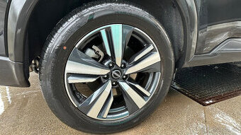 Predám letné pneumatiky Hankook 235/55R19 z nového auta