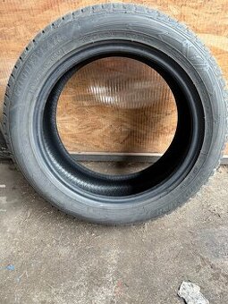 Zimné pneumatiky Goodyear Ultragrip 215/55 R17 98V