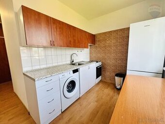 REZERVOVANÝ 3 izbový byt s nadštandardnou loggiou, Martin – 