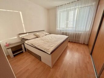 Ponuka na prenájom: 3-izbový byt - 1