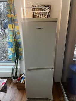 Chladnička Zanussi - 1