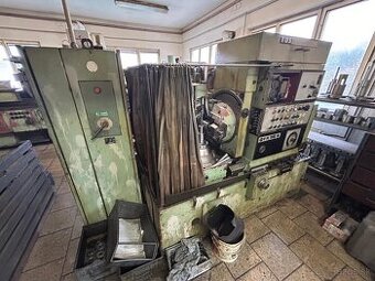 Odvalovací frézka TOS OFA 16 A (8631)