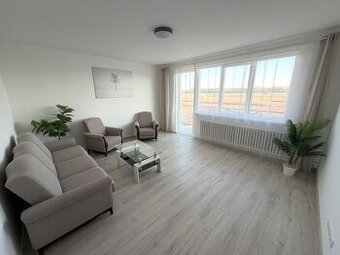 Na predaj 3izb.byt s garážou a záhradou v Jahodnej.