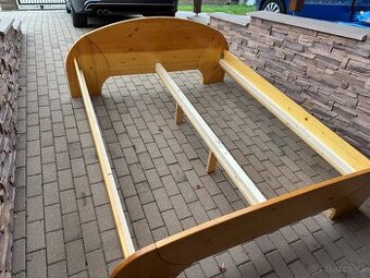 Borovicová posteľ, z borovice, z masívu