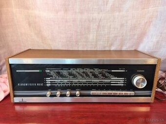 Staré rádio Siemens Klangmeister RS 82