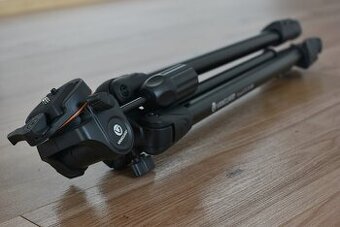 VANGUARD VESTA 233AP statív - 3D hlava - ako nový