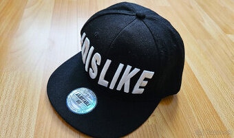 cierna siltovka s napisom #Dislike