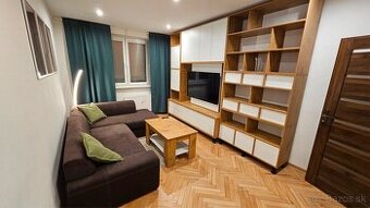 ✨ 2,5i byt Banská Bystrica– komplet rekonštrukcia, zariadený